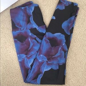 Onzie High Waisted Leggings Size S
